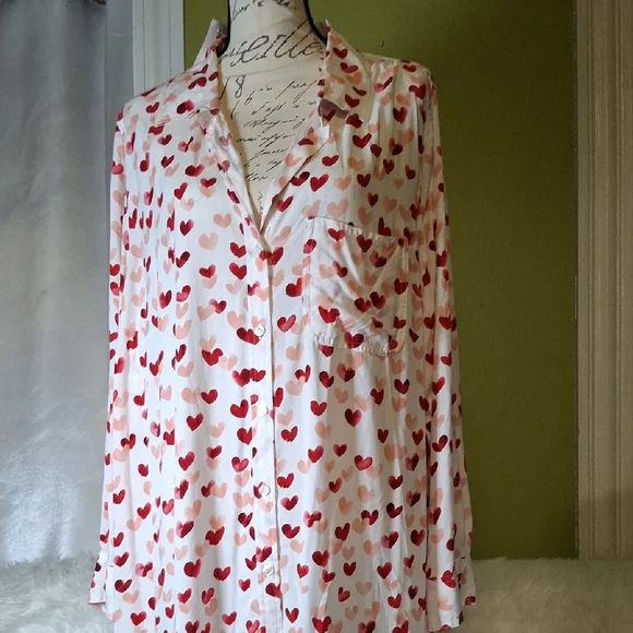 Velvet Heart Red and Pink Heart Blouse - Picture 1 of 2